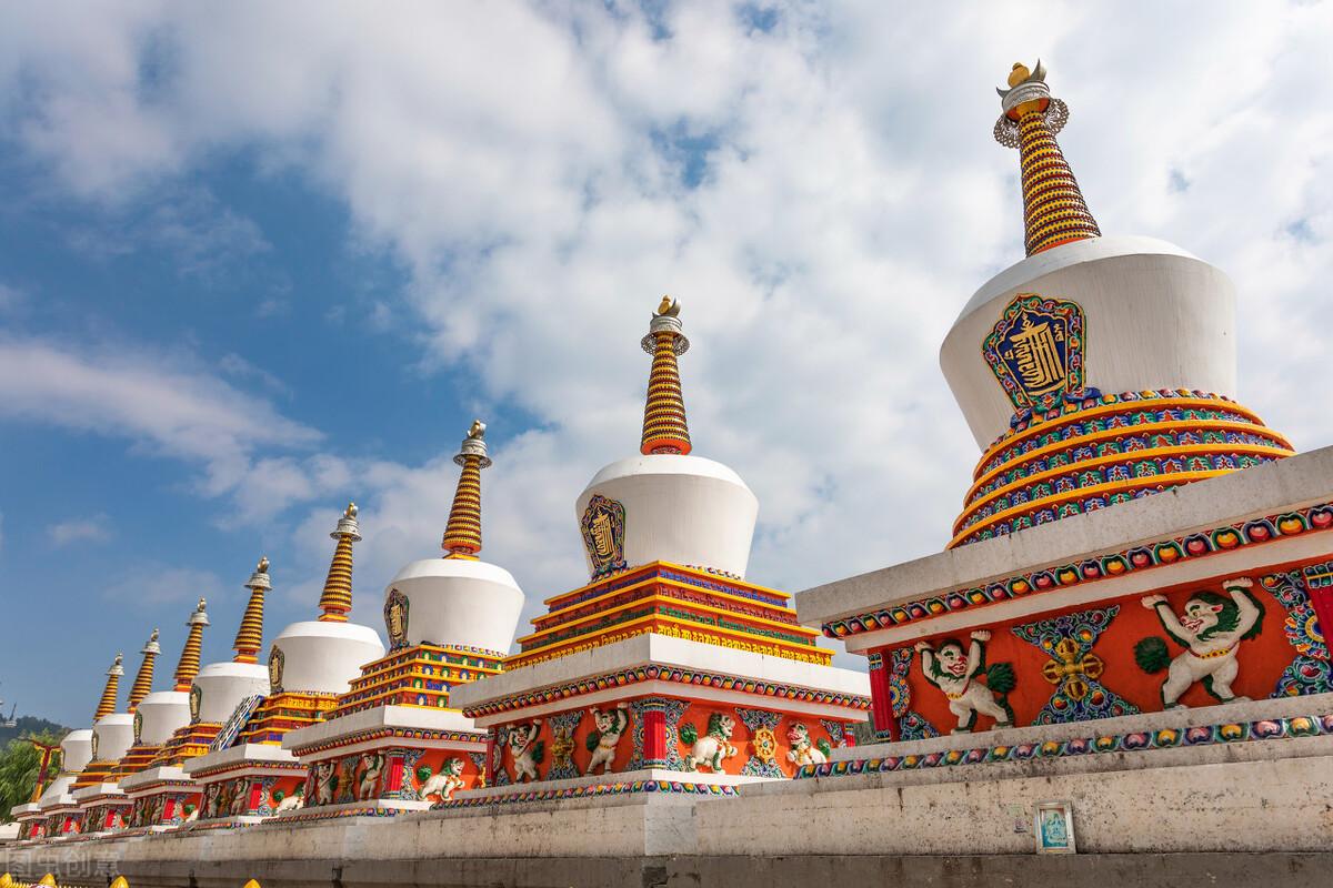 青海，梦想起航地，自信塑造未来