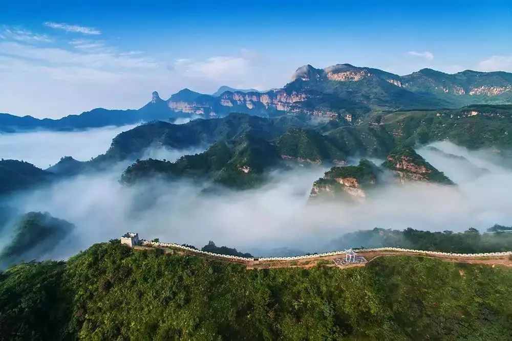 外交部发言人就邢台相关评论文章发表言论